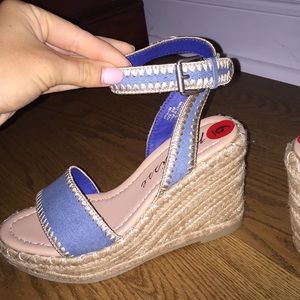 🔥 NWT espadrille wedges